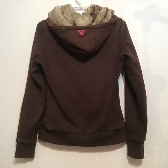 Aritzia TNA Pacific Coast Faux Fur Hoodie Chocolate Brown - Picture 3 of 8